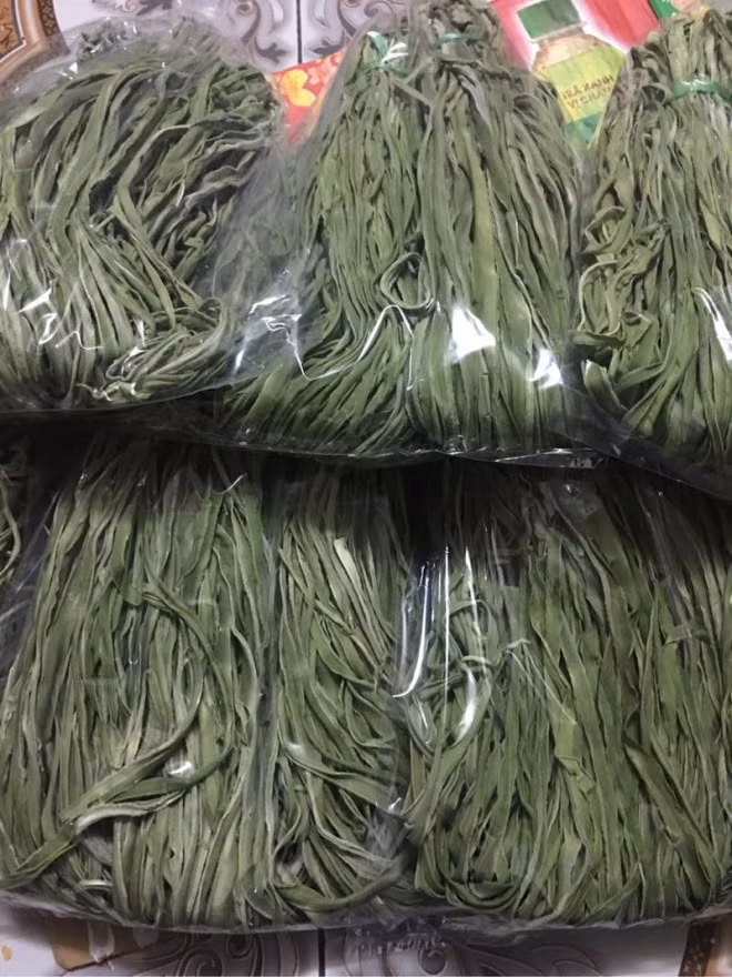Bo rau kho nhu nam rom ma gia tan 500.000 dong/kg-Hinh-2
