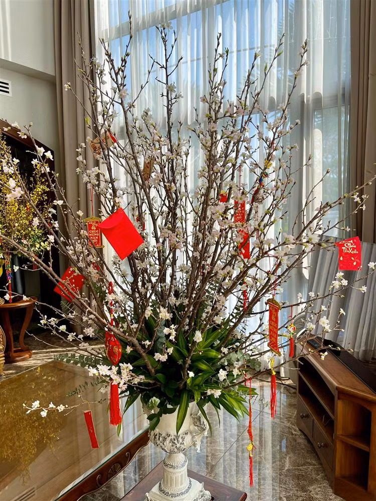 Boc gia hoa trong biet thu cua vo chong Bao Thy-Hinh-6