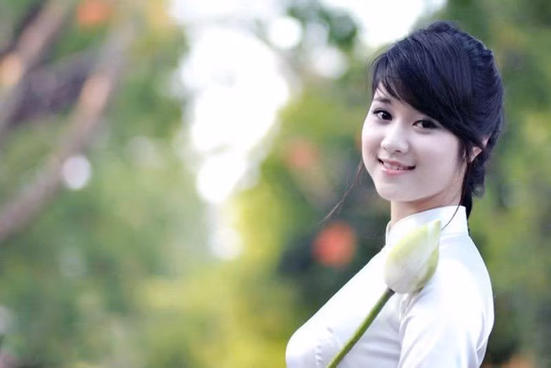 Nha co phuc duc, giau co hay ngheo kho chi can nhin diem nay la biet