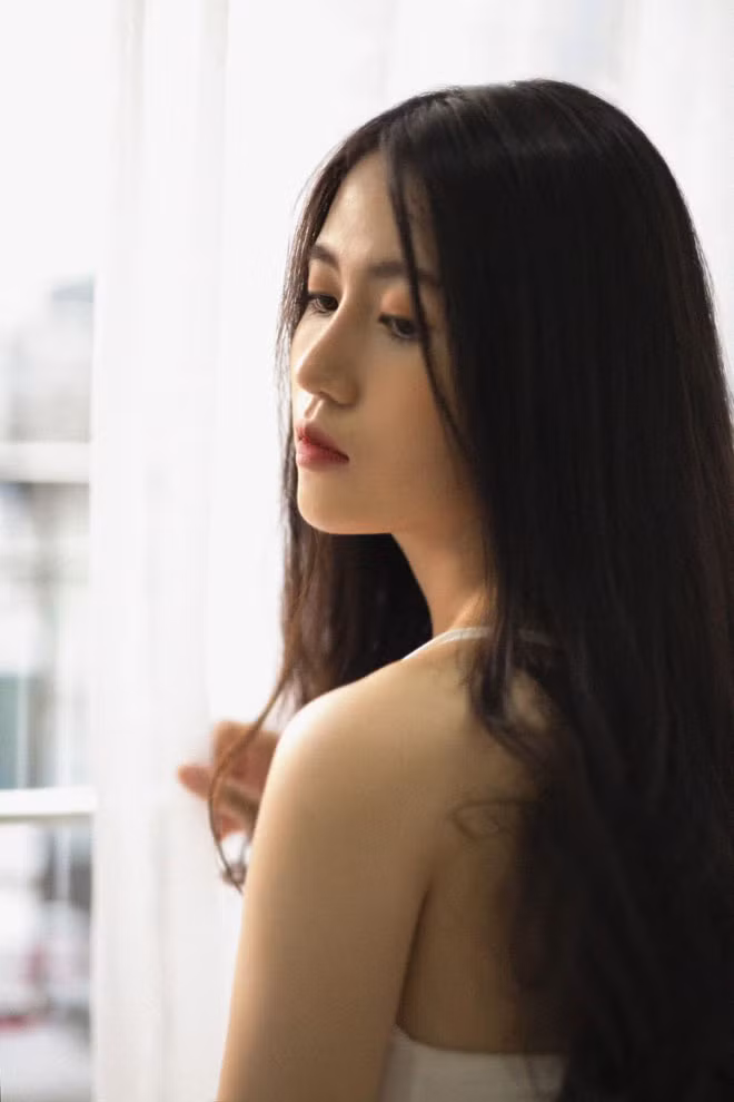 Biết lên cấp 3 phải mặc áo dài, cô gái lột xác đẹp như nàng thơ - Hình 8 Biet len cap 3 phai mac ao dai, co gai lot xac dep nhu nang tho-Hinh-8