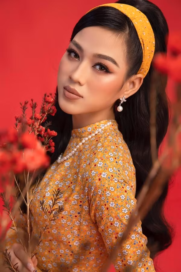 Hoa hau Viet Nam 2020 Do Thi Ha ngay cang goi cam-Hinh-16