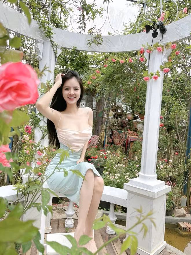 Co gai mat chi chit mun lot xac 180 do, xinh dep nhu thien than-Hinh-4
