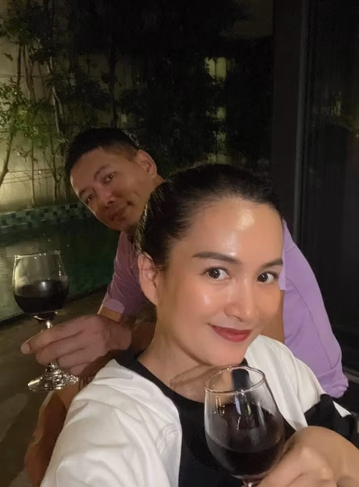He lo moi quan he cua Binh Minh va nha vo dai gia-Hinh-6