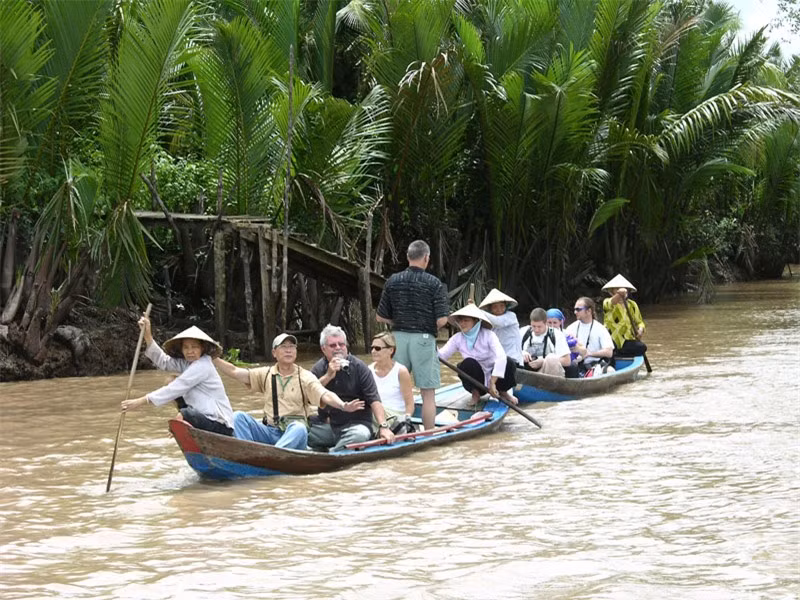 Đồng bằng sông Cửu Long không giàu khoáng sản. Khoáng sản chủ yếu của vùng là than bùn và đá vôi. Ngoài ra đồng bằng còn có các khoáng sản vật liệu xây dựng như sét gạch ngói, cát sỏi.... Ảnh: Bienphong.