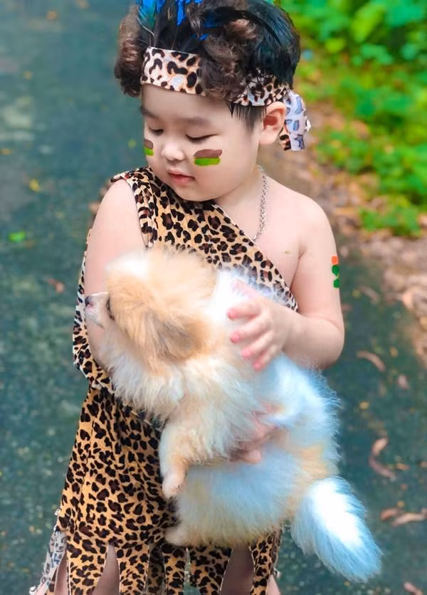 Con trai cua Lan Phuong va Hong Dang trong 