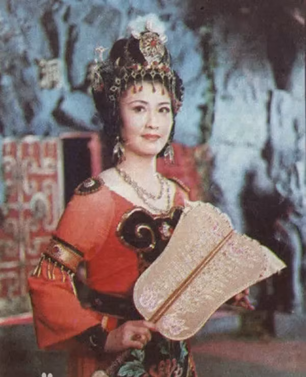 Đời tư của dàn mỹ nhân “Tây du ký” (6) - Hình 4 Doi tu cua dan my nhan “Tay du ky” (6)-Hinh-4
