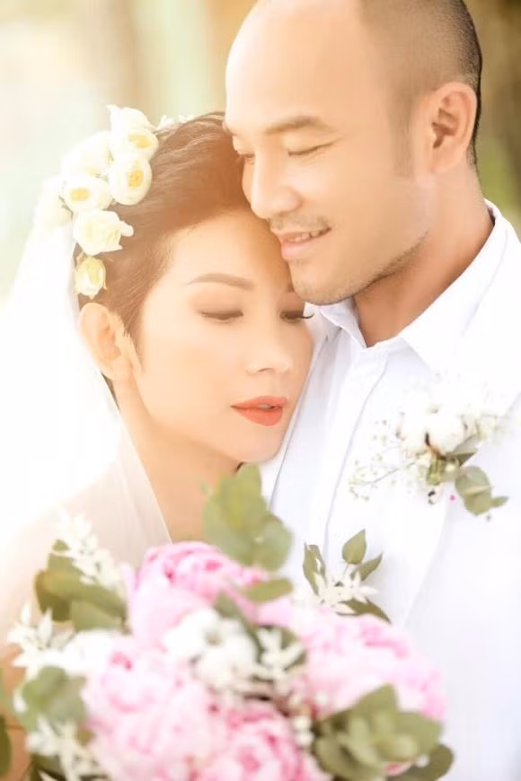Sieu mau Xuan Lan bat ngo 