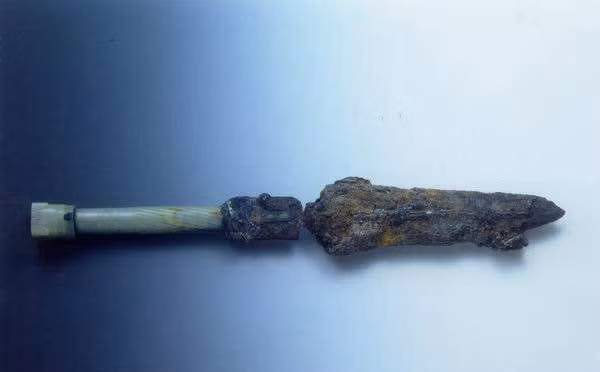 Dong sat bi ke trom mo bo qua nhung chuyen gia qua quyet: Bao kiem la