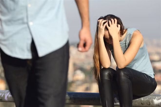 Mẹ trước khi chết đem tài sản cho hàng xóm, con tức tối đi gây sự - Hình 3 Me truoc khi chet dem tai san cho hang xom, con tuc toi di gay su-Hinh-3