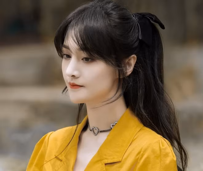 Trinh Sang bi hang xom xa lanh khi ve que o tinh Lieu Ninh