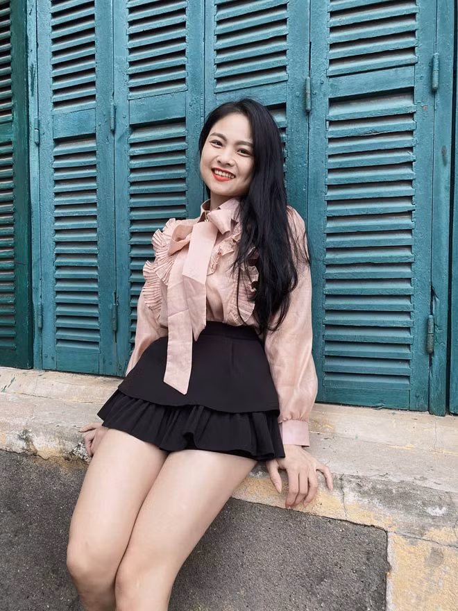 Bi che “dang qua tao cam que”, co gai “lot xac” ngoan muc-Hinh-3