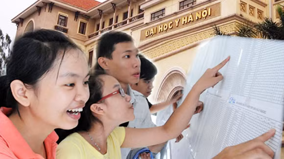 Tuyển sinh năm nay, Đại học Y Hà Nội có tới 493 em đạt điểm từ 27 trở lên. (Ảnh: ANTĐ)
