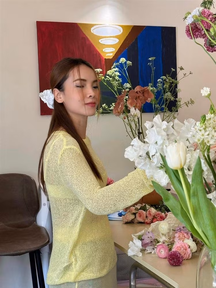 Chị em Yến Trang - Yến Nhi: Sắc vóc quyến rũ, độc thân tuổi U40 - Hình 4 Chi em Yen Trang - Yen Nhi: Sac voc quyen ru, doc than tuoi U40-Hinh-4