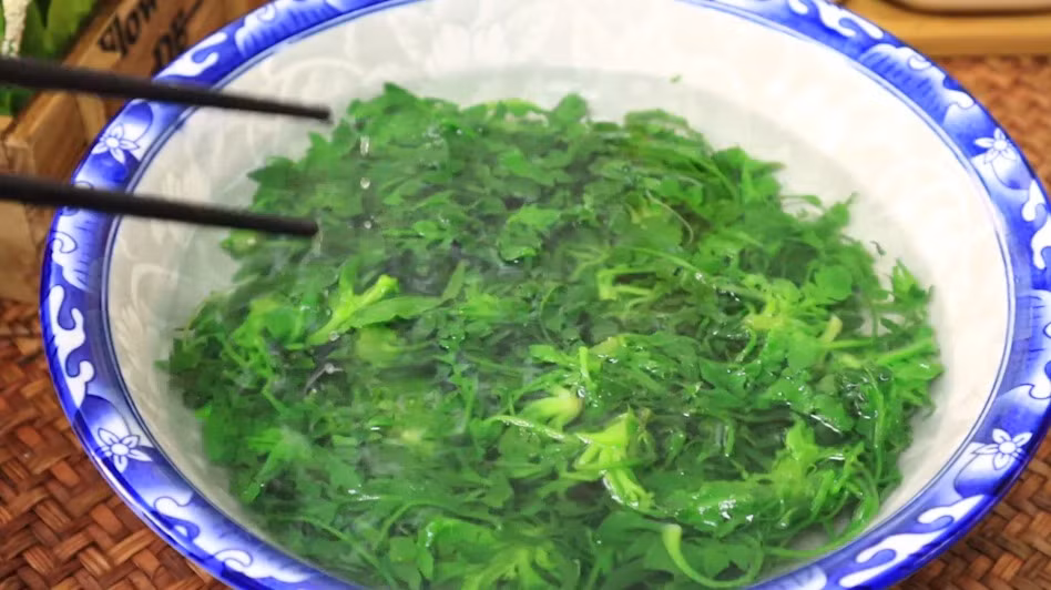 An 3 loat rau dai nay tot hon dung dong trung ha thao-Hinh-6