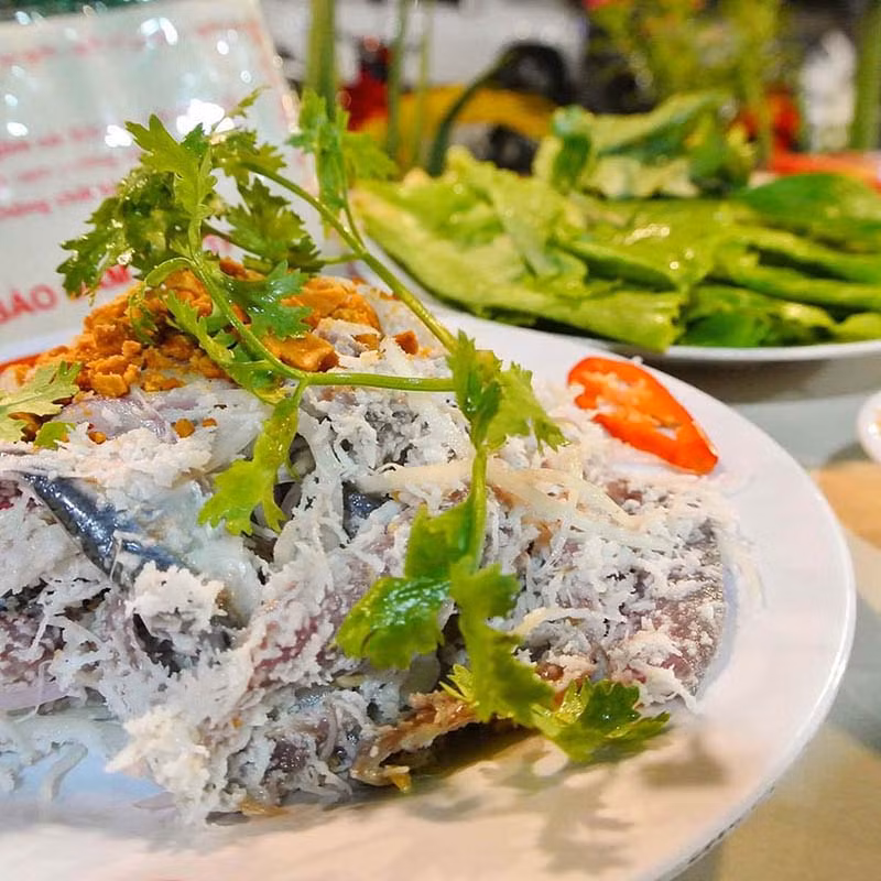 Den Kien Giang dung bo lo mon an thom phuc nay
