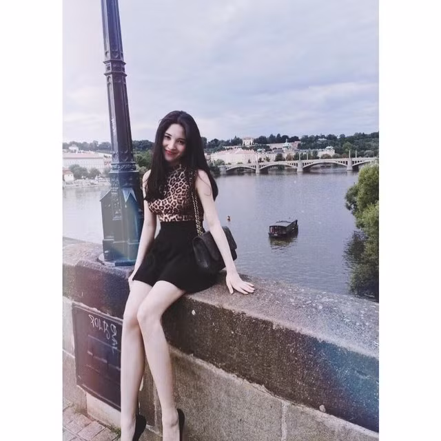 Ngoài thích làm đẹp, kinh doanh, Diệu Linh còn rất thích đi du lịch.