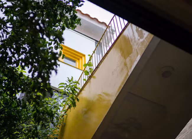 ...đồng thời phải thể hiện được nét phóng khoáng, thoáng đãng – thứ rất khó tìm thấy ở các căn nhà ống chật hẹp.