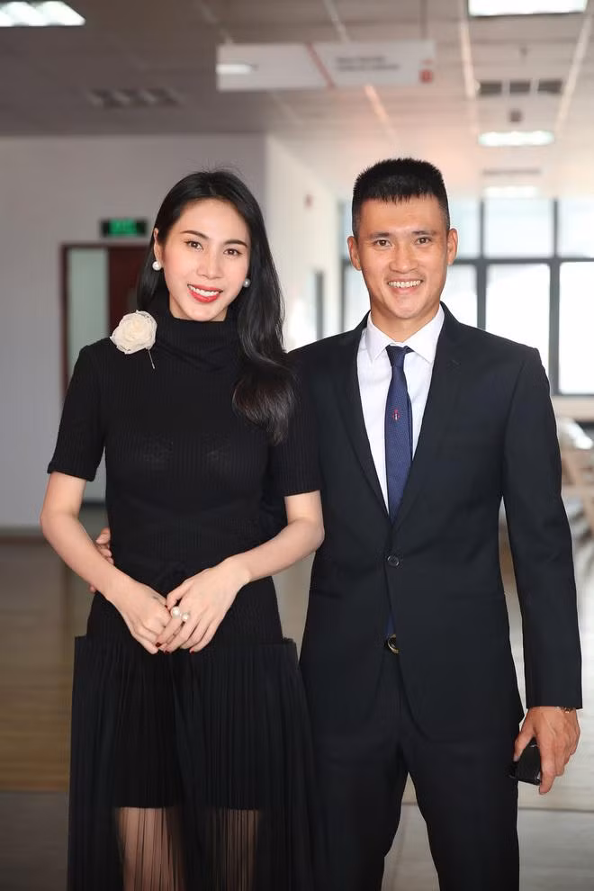 Ro tin don Thuy Tien mang thai lan 2