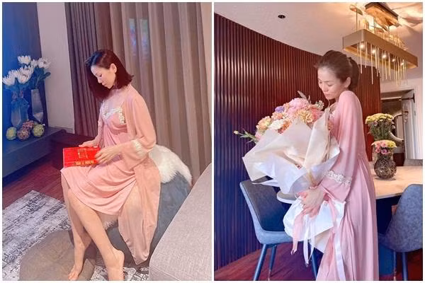 Thậm chí, đồ ngủ với váy hai dây và áo choàng sexy cũng là sắc hồng pastel dịu ngọt mới chịu!