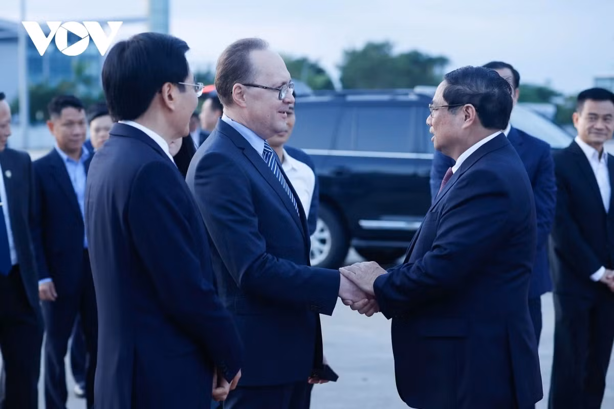 Thu tuong Pham Minh Chinh len duong tham du Hoi nghi thuong dinh BRICS mo rong-Hinh-2