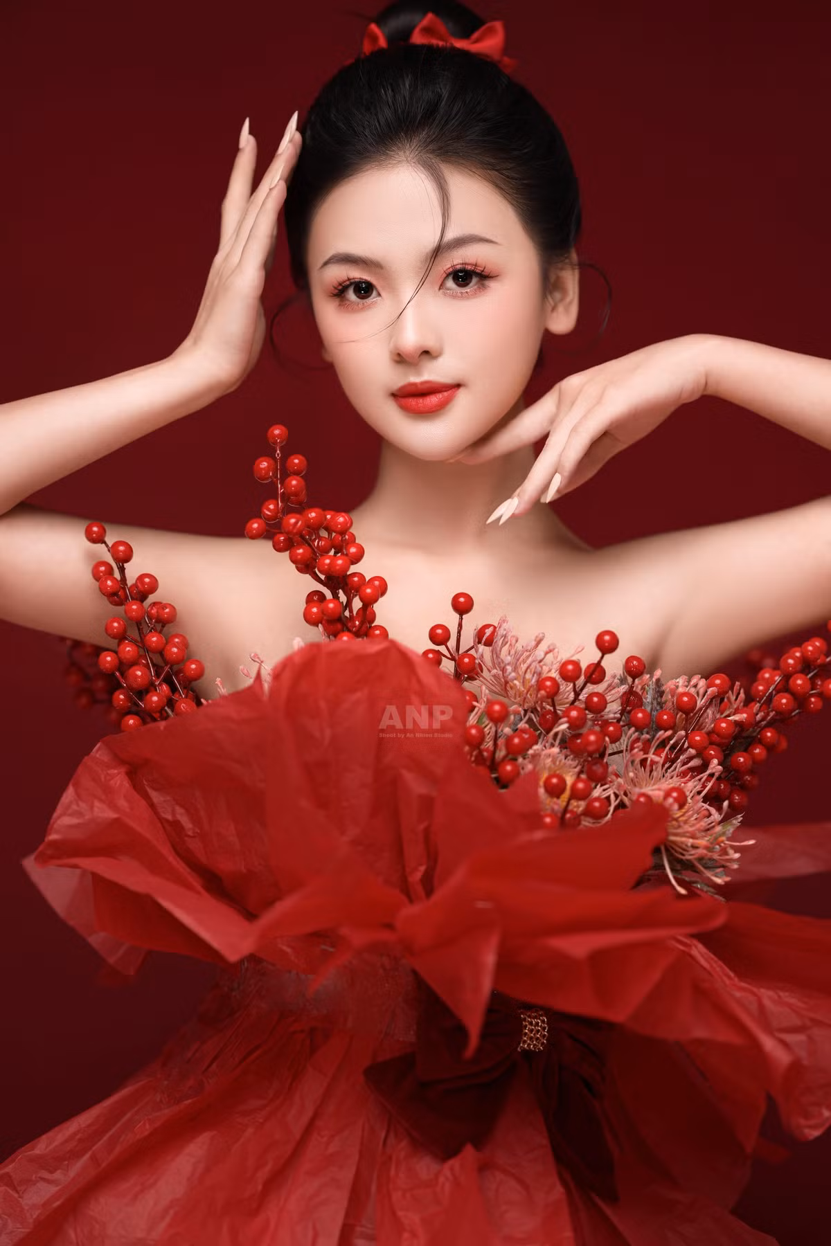 Co nang mau anh nguoi Viet goc Hoa thu hut cong dong mang-Hinh-4