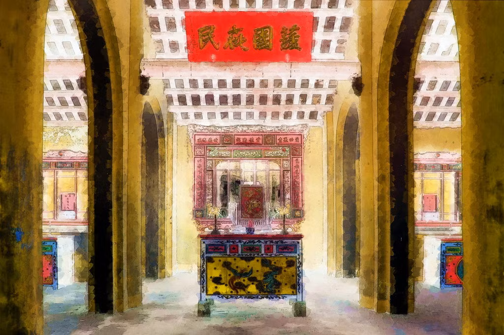 Gian thờ ở đình Cẩm Phô.