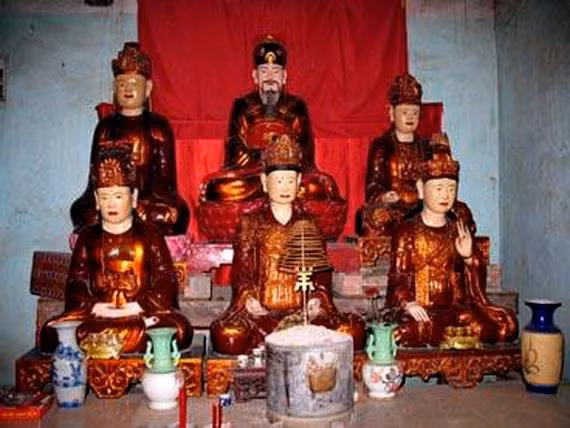Hoang de nao lay 4 vo ngoai quoc, nhieu con lam vua nhat su Viet?