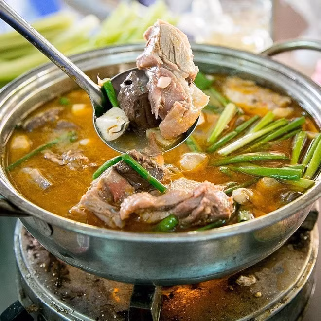 Thit vit ngon nhung co 5 nhom nguoi khong nen an de tranh hai than-Hinh-3