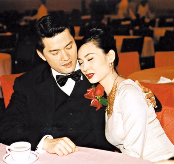Doi buon cua A hau Hong Kong Quang My Van-Hinh-2