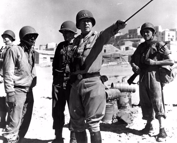 Tướng Patton bắt đầu nổi tiếng trong các trận chiến đánh lại Thống chế Đức Erwin Rommel ở Bắc Phi. Sau đó, ông chuyển đến Italy chỉ huy quân đội thứ ba, mà quân Đức gọi là "Quân đội Patton" với lối tấn công tổng lực khiến quân đội Đức không thể chống nổi.