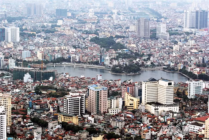 Hồ Hoàng Cầu.