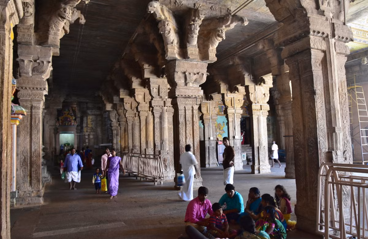 Công trình tôn giáo kỳ vĩ này là nơi thờ thần Vishnu, một trong ba vị thần tối cao của đạo Hindu (gồm Vishnu, Brahma và Shiva). Ảnh: Wikipedia.
