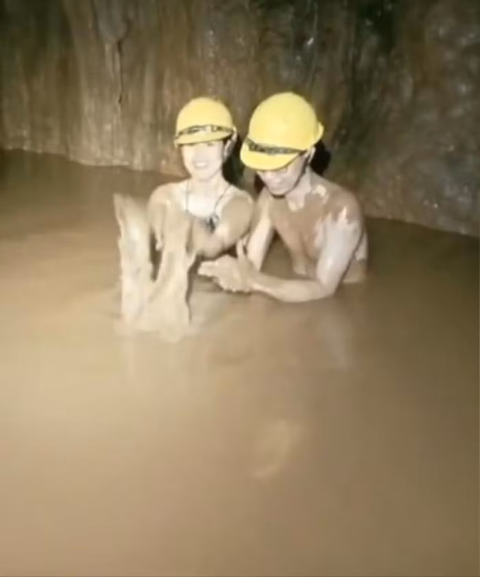 Tiet kiem ca nam de di hang Toi - Quang Binh, nga ngua khi xem anh