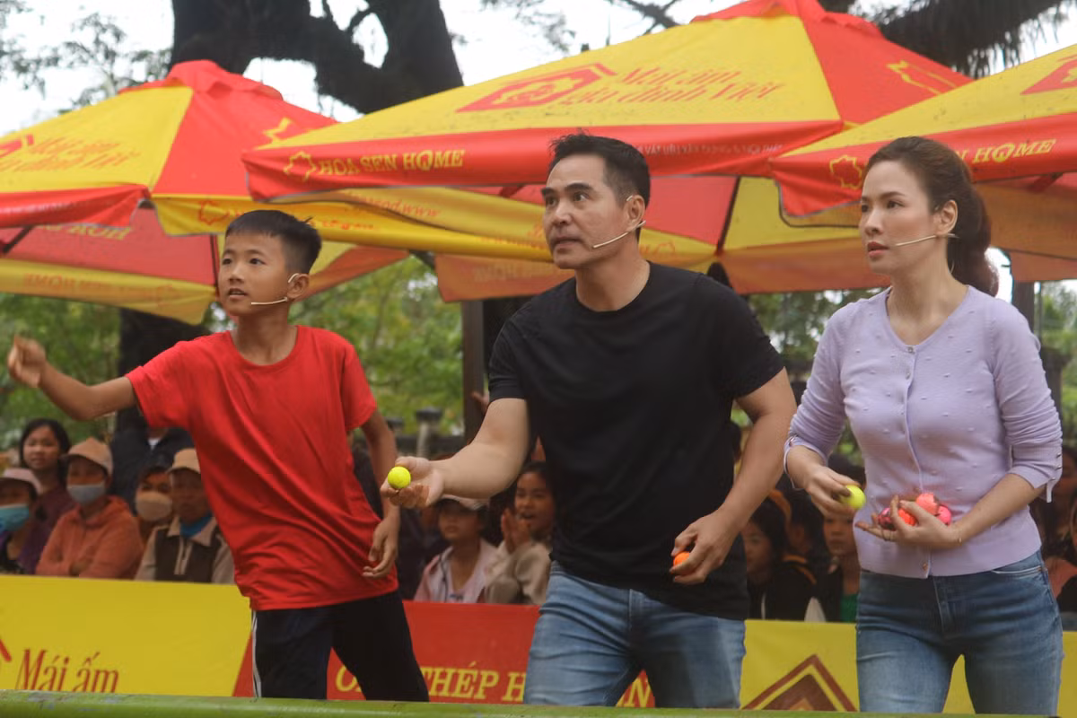 Trung Dung he lo ly do giu kin chuyen tinh cam o tuoi 51-Hinh-2