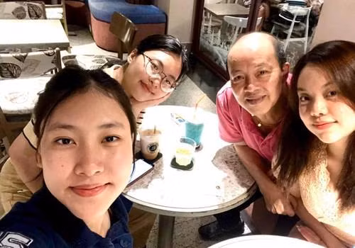 NSƯT Đức Hải 62 tuổi thu nhập trăm triệu/tháng, sống an nhàn bên vợ con - Hình 5 NSUT Duc Hai 62 tuoi thu nhap tram trieu/thang, song an nhan ben vo con-Hinh-5