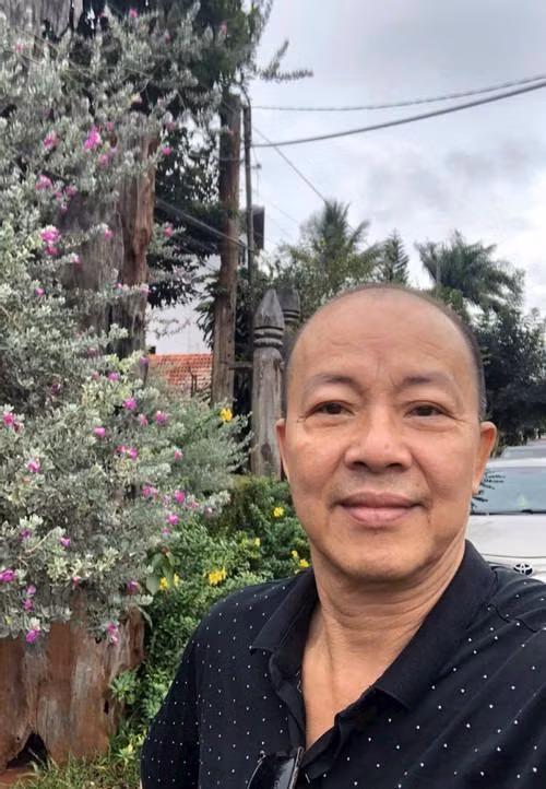 NSUT Duc Hai 62 tuoi thu nhap tram trieu/thang, song an nhan ben vo con-Hinh-3