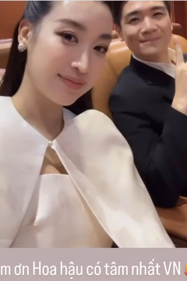 Đỗ Mỹ Linh được cả nhà chồng yêu chiều vì 'đẹp nết' - Hình 5 Do My Linh duoc ca nha chong yeu chieu vi 'dep net'-Hinh-5