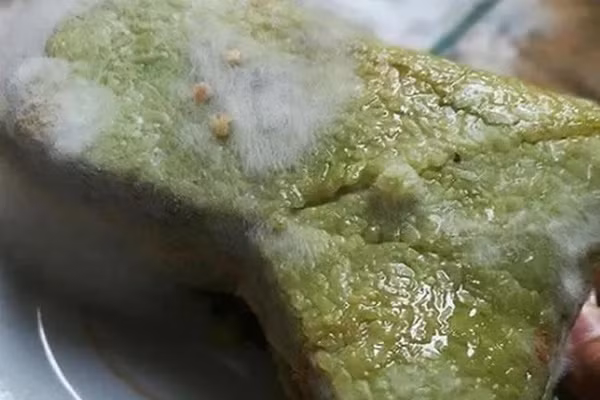 Do an de tu lanh co 5 dau hieu nay thi bo ngay, dung tiec-Hinh-3