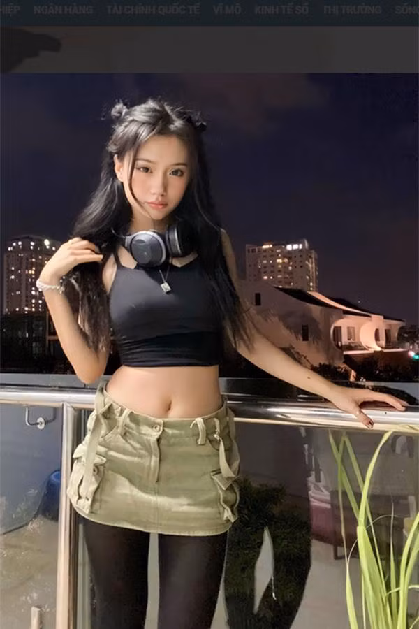 Con gái Vũ Thu Phương: Nhan sắc tuổi 18 khán giả khen nức nở - Hình 2 Con gai Vu Thu Phuong: Nhan sac tuoi 18 khan gia khen nuc no-Hinh-2
