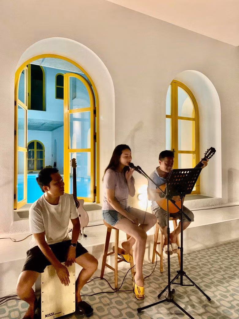 Mỹ nữ miền Tây lấy chồng đại gia: Trẻ trung bất ngờ sau giảm cân - Hình 7 My nu mien Tay lay chong dai gia: Tre trung bat ngo sau giam can-Hinh-7