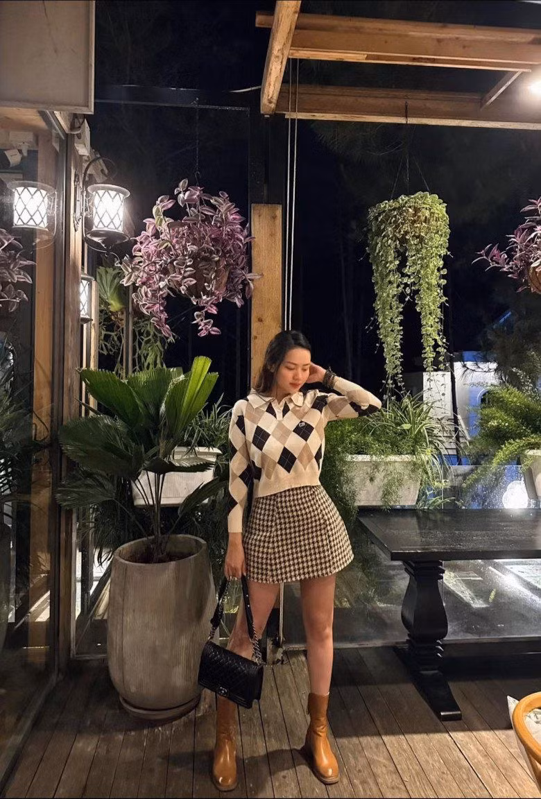 Mỹ nữ miền Tây lấy chồng đại gia: Trẻ trung bất ngờ sau giảm cân - Hình 5 My nu mien Tay lay chong dai gia: Tre trung bat ngo sau giam can-Hinh-5