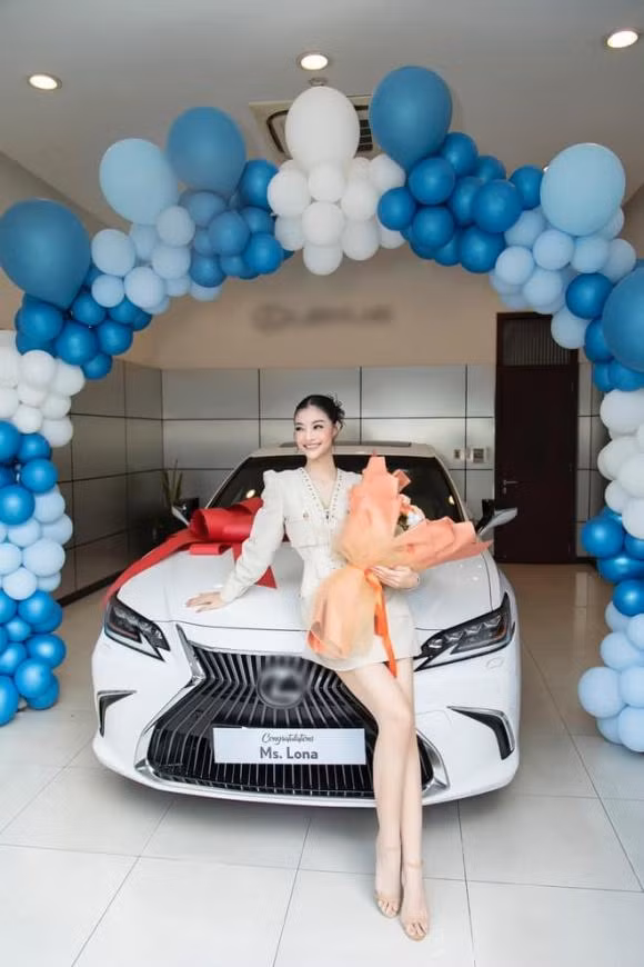 Nàng Á hậu mơ thay thế Hà Hồ làm 'Nữ hoàng giải trí' ở tuổi 23 - Hình 5 Nang A hau mo thay the Ha Ho lam 'Nu hoang giai tri' o tuoi 23-Hinh-5