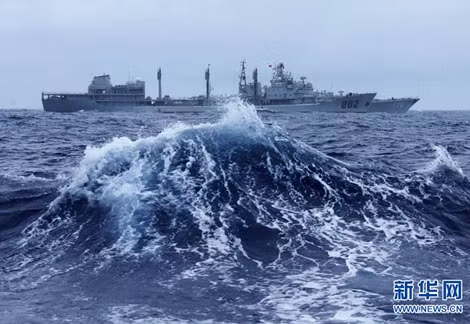 Tàu Trung Quốc khuấy động Biển Đông.