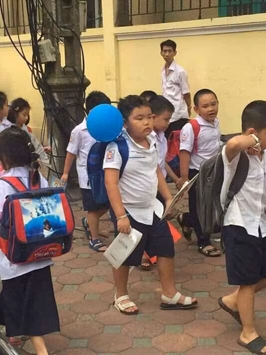 Con trai Xuan Bac tuu truong: Mot bieu cam thay tieng long trieu hoc sinh