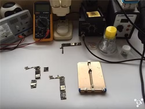 Tuy nhiên, nó vẫn sẽ được tận dụng để lột xác, tạo thành một chiếc iPhone khác.