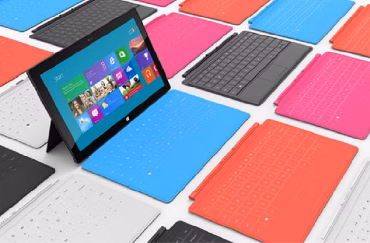Sau Surface 2 và Surface Pro 2, nhiều người trông đợi sẽ có một chiếc Surface 3 được ra mắt vào nửa cuối năm 2014. Những cải tiến được trông đợi ở chiếc máy Surface 3 tập trung vào chip xử lý, hiệu suất cao hơn và thiết kế mỏng hơn. Đối với Surface RT, những cải tiến tương tự cũng nên được thực hiện để tạo nên một dòng Surface có thể cạnh tranh với iPad của Apple.