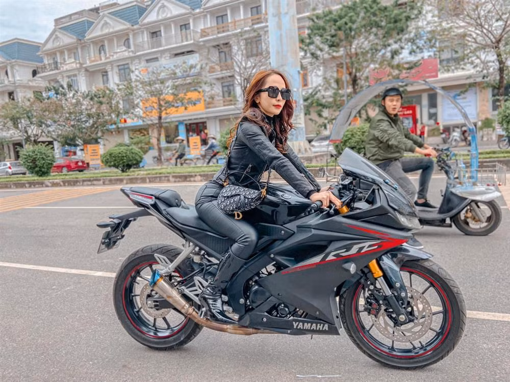 Chung phim moi, Quynh Nga chat lu con Viet Anh 