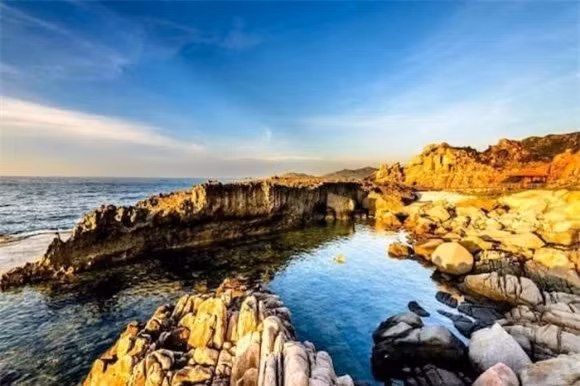 Khám phá 'thác nước trên biển' hiếm có ở Việt Nam - Hình 4 Kham pha 'thac nuoc tren bien' hiem co o Viet Nam-Hinh-4