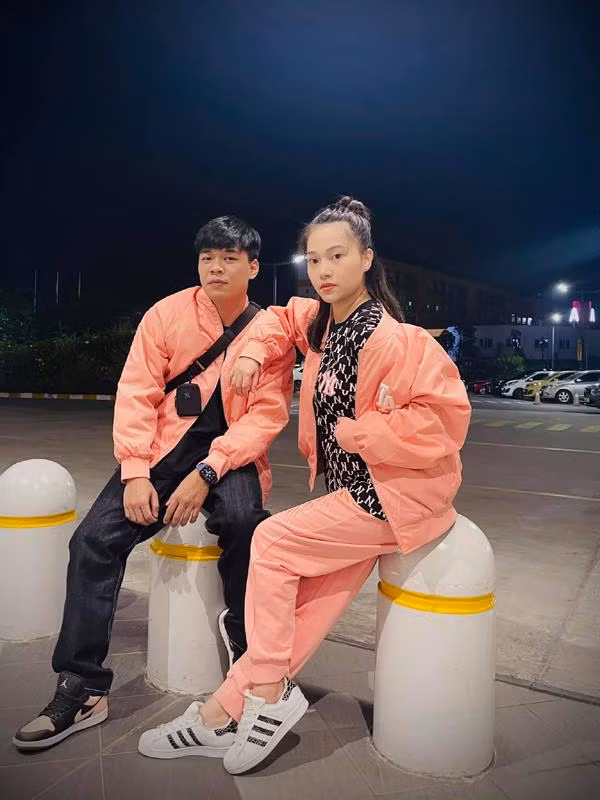 Vợ diễn viên múa giỏi giang và đảm đang của Trung Ruồi - Hình 4 Vo dien vien mua gioi giang va dam dang cua Trung Ruoi-Hinh-4