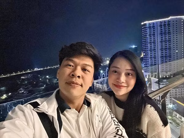 Vợ diễn viên múa giỏi giang và đảm đang của Trung Ruồi - Hình 3 Vo dien vien mua gioi giang va dam dang cua Trung Ruoi-Hinh-3